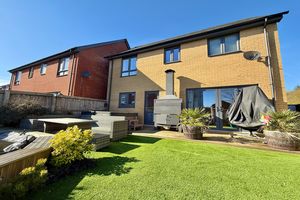 Photo 27- click for photo gallery